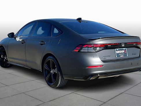 Used 2025 Honda Accord Sport image 12