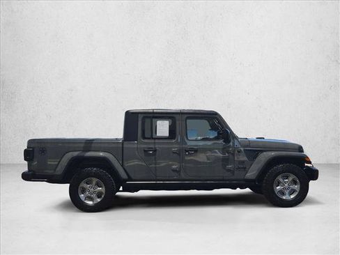 Used 2021 Jeep Gladiator Sport AWD/4WD image 4