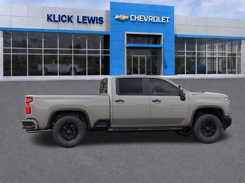 New 2026 Chevrolet Silverado 2500 ZR2 AWD/4WD image 5