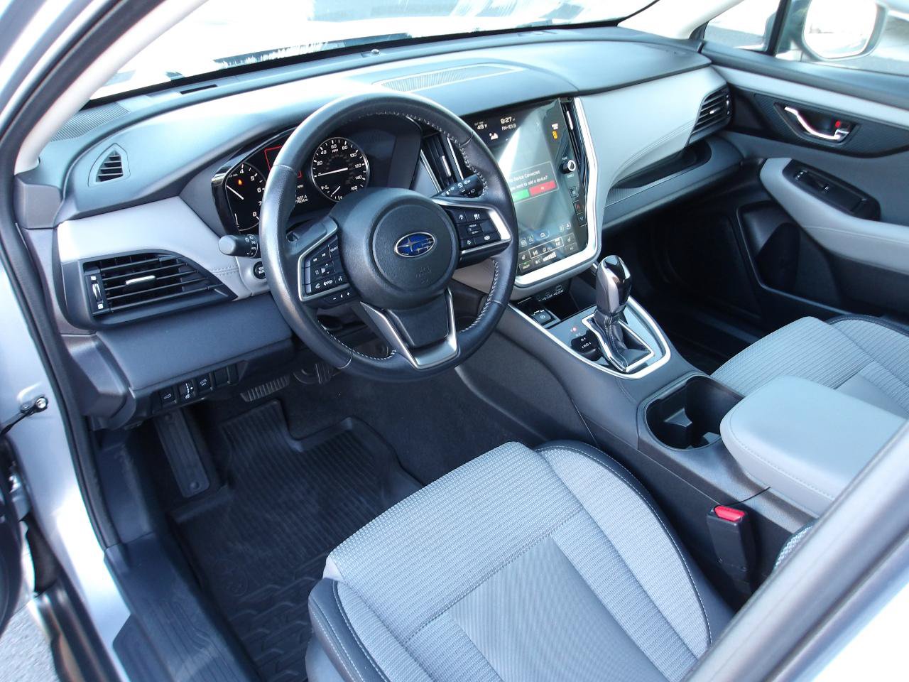 Used 2023 Subaru Outback Premium w/ Popular Package #1 AWD/4WD image 9