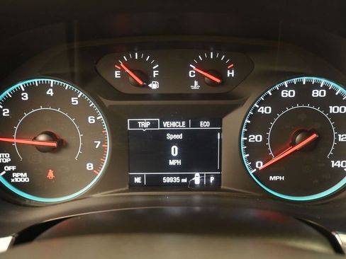 Used 2023 Chevrolet Traverse LS FWD image 13