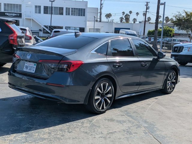 Used 2024 Honda Civic EX image 3
