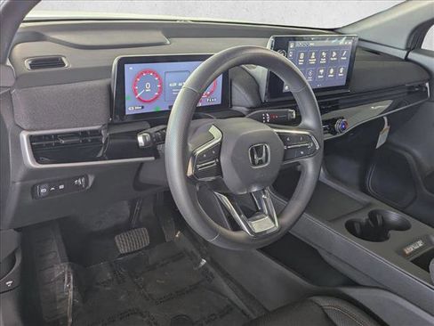 New 2026 Honda Prologue EX image 3