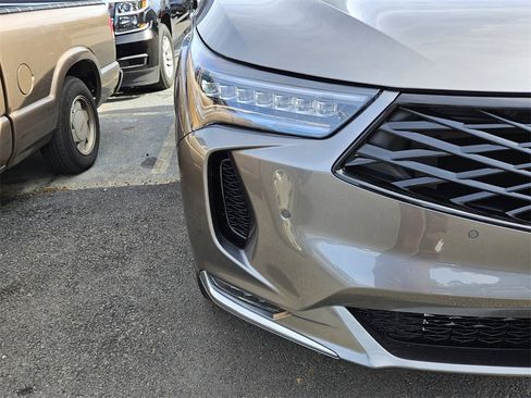 Used 2025 Acura RDX SH-AWD w/ Advance Package image 4