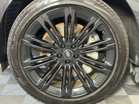Used 2024 Land Rover Range Rover SE AWD/4WD image 14