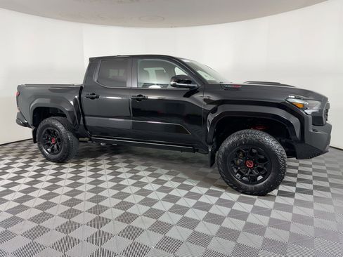 Used 2024 Toyota Tacoma TRD Pro image 6