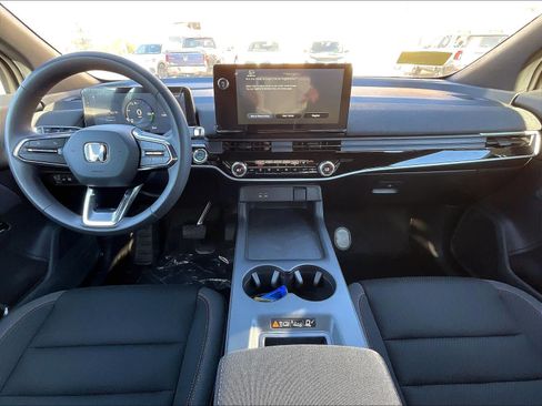 New 2026 Honda Prologue EX image 12