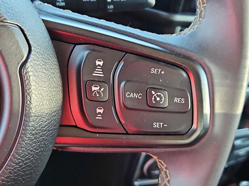 Used 2024 Jeep Wrangler Sport S image 23