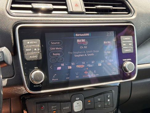 Used 2019 Nissan Leaf SV Plus w/ SV Plus Technology Package FWD image 22