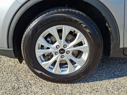 Used 2024 Ford Escape Active AWD/4WD image 9
