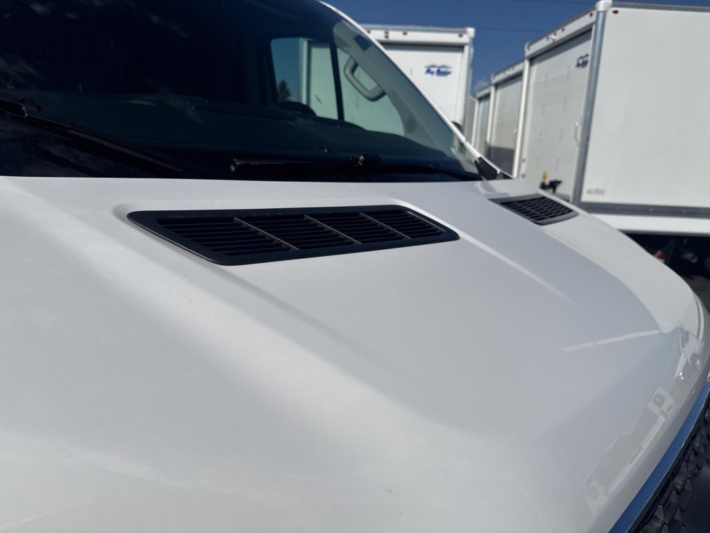 Used 2025 Ford Transit 250 Low Roof w/ Exterior Upgrade Package RWD image 14