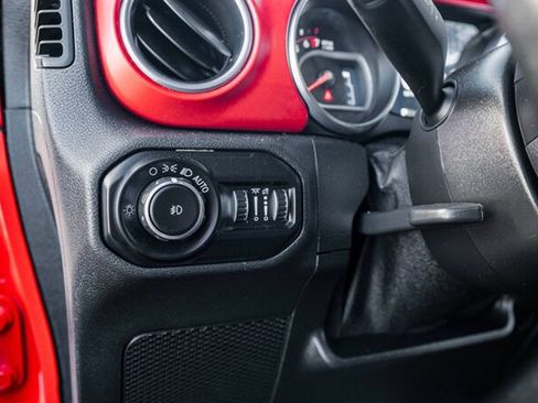Used 2021 Jeep Wrangler Unlimited Rubicon w/ Uconnect 4C Nav & Sound Group AWD/4WD image 23