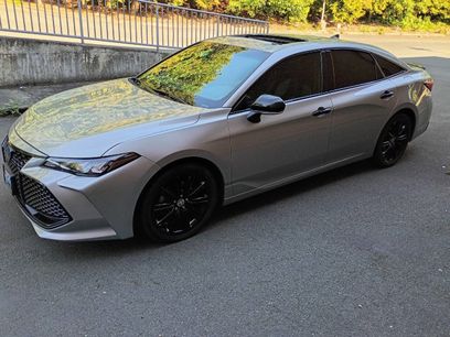 Used 2022 Toyota Avalon XSE