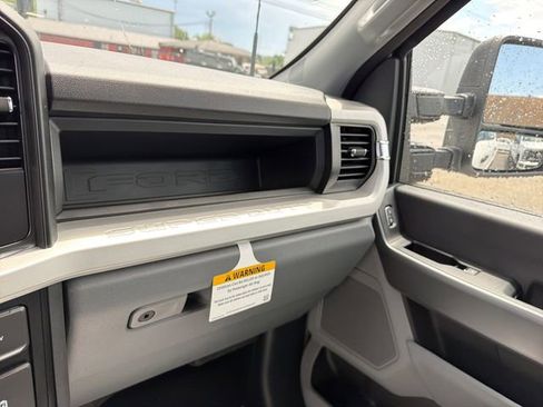 New 2026 Ford F250 XL w/ STX Appearance Package AWD/4WD image 23