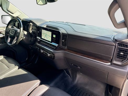 Used 2023 GMC Sierra 1500 SLT w/ X31 Off-Road Package image 30