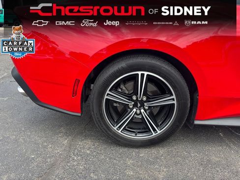 Used 2025 Ford Mustang Coupe RWD image 11