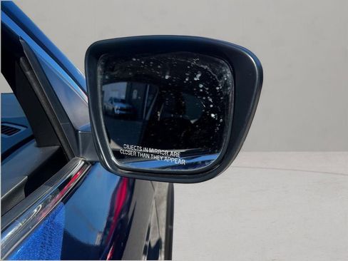 Used 2022 Nissan Rogue Sport S image 36