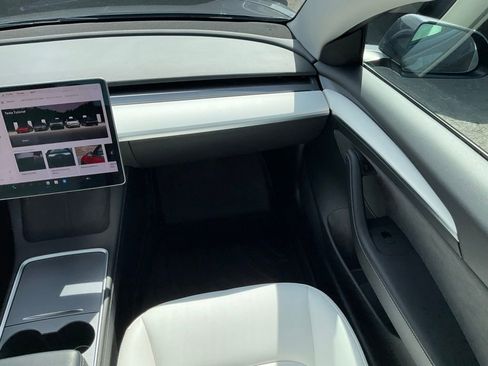 Used 2022 Tesla Model 3 Long Range image 61