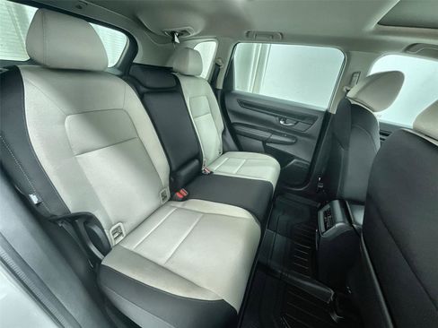 Certified 2025 Honda CR-V EX image 30