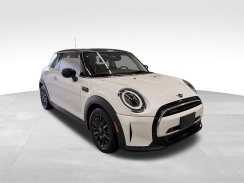 Used 2024 MINI Cooper 2-Door Hardtop FWD image 7