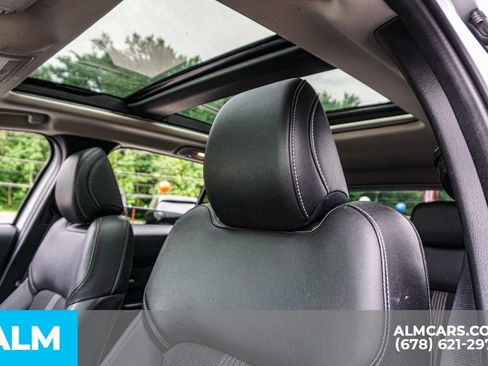 Used 2025 MAZDA CX-50 AWD 2.5 S w/ Premium Package image 18
