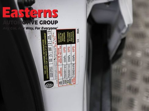 Used 2023 Nissan Kicks SR w/ SR Premium Package FWD image 36