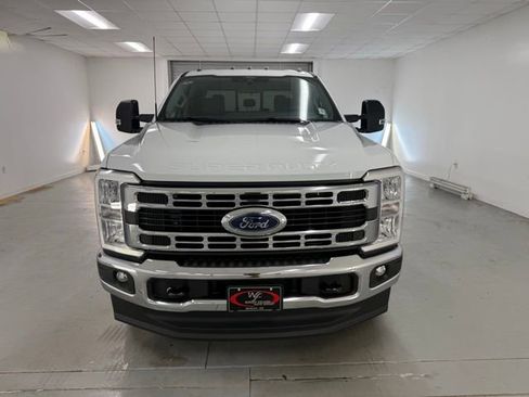 New 2026 Ford F350 XL w/ XL Chrome Package AWD/4WD image 2
