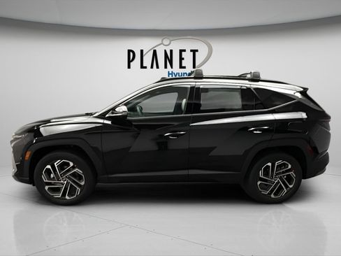 New 2026 Hyundai Tucson Limited AWD/4WD image 2