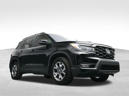 Used 2023 Honda Passport TrailSport image 41