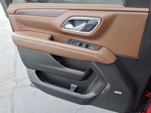 Used 2023 Chevrolet Tahoe High Country image 23