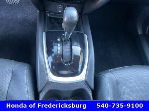 Used 2014 Nissan Rogue SL w/ SL Premium Package AWD/4WD image 35