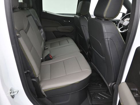 New 2026 Chevrolet Colorado ZR2 image 8