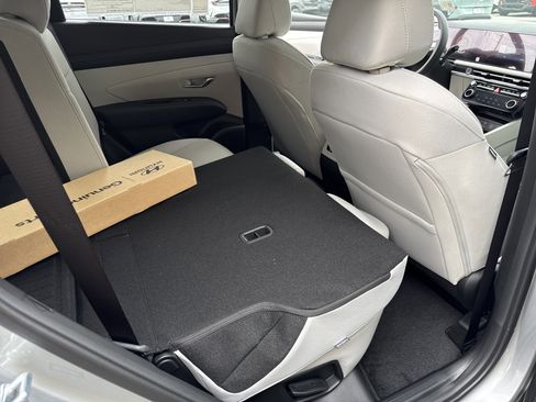 New 2026 Hyundai Tucson SEL image 16