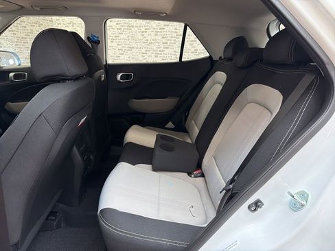 New 2026 Hyundai Venue SEL image 14