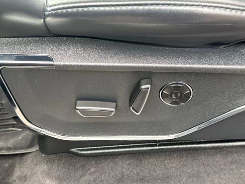 Used 2025 Ford F150 Platinum w/ Equipment Group 702A High image 62