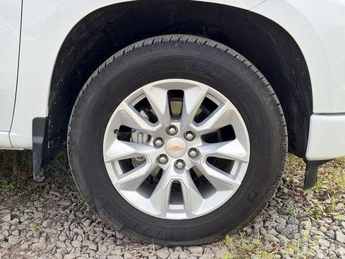 Certified 2025 Chevrolet Silverado 1500 Custom RWD image 31