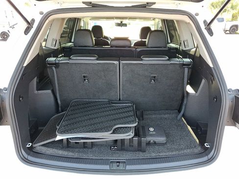 Used 2020 Volkswagen Atlas SE w/ Towing Package image 28