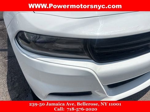 Used 2022 Dodge Charger SXT image 8