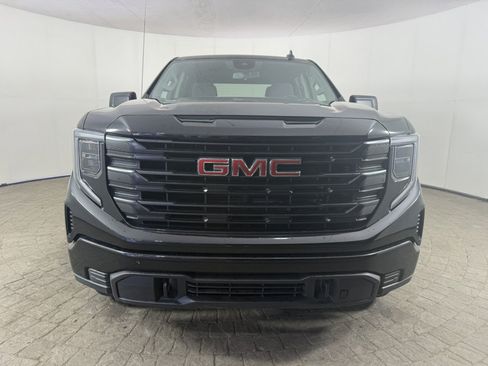 Used 2024 GMC Sierra 1500 Pro w/ Graphite Edition AWD/4WD image 2