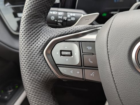 New 2026 Lexus TX 500h AWD image 21