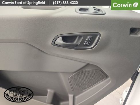 New 2026 Ford Transit 250 148 Medium Roof Extended AWD image 33
