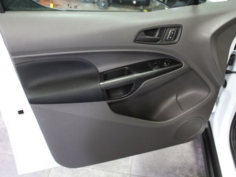 Used 2023 Ford Transit Connect XL image 17