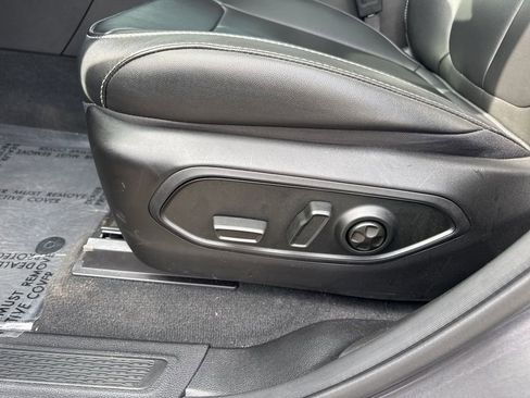 Used 2025 Jeep Grand Cherokee Limited 4xe w/ MOPAR Finishing Package image 21