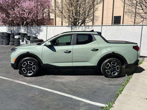 Used 2023 Hyundai Santa Cruz SEL w/ Activity Package image 4