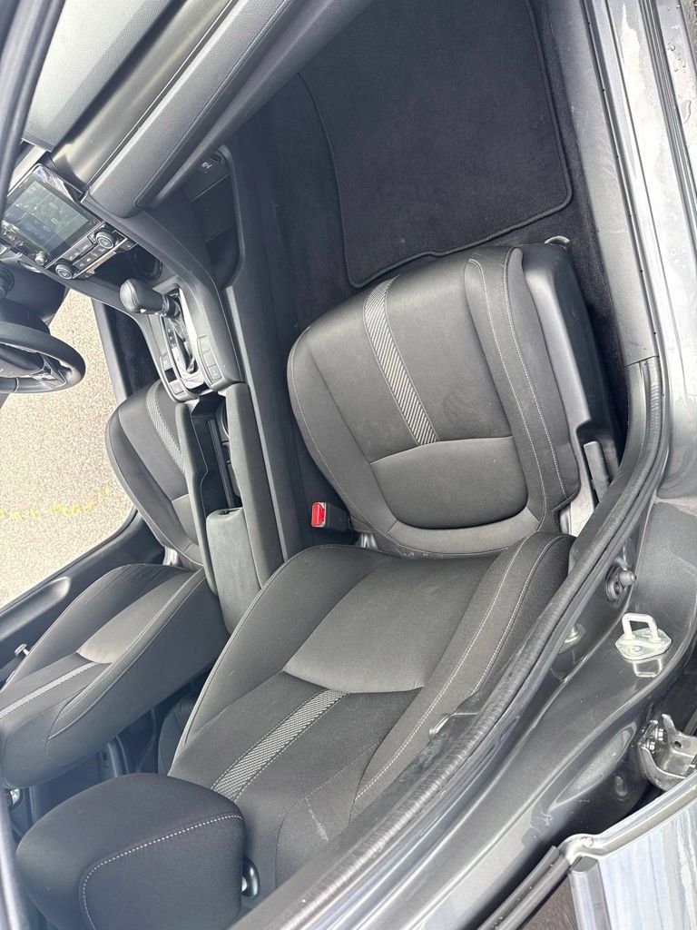 Used 2019 Honda Civic EX image 17