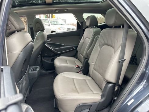 Used 2017 Hyundai Santa Fe Limited AWD/4WD image 8