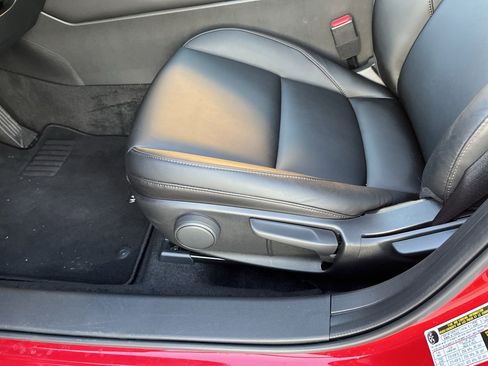 Certified 2025 MAZDA MAZDA3 s image 28