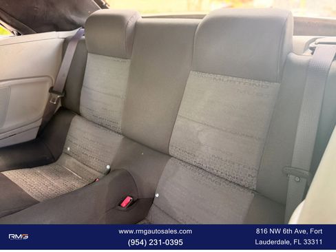 Used 2007 Ford Mustang Premium image 11