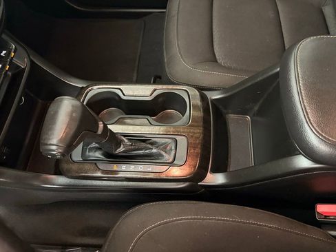 Used 2021 GMC Canyon Elevation image 34