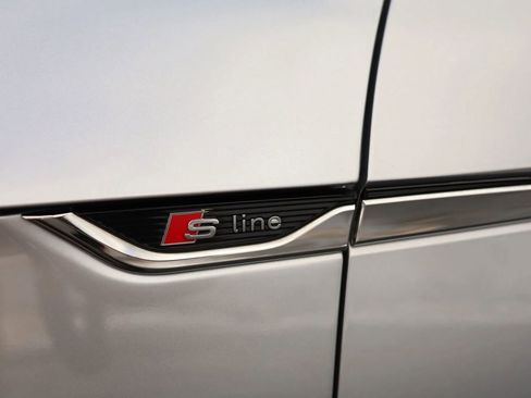 Used 2018 Audi A5 2.0T Premium Plus w/ Premium Plus image 11